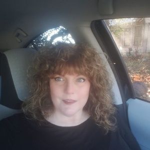 Meet your Posher, Charlene